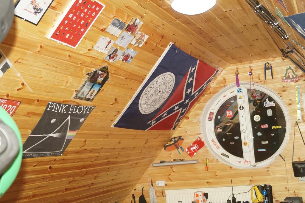 Snow House Hostel Gudauri Εξωτερικό φωτογραφία