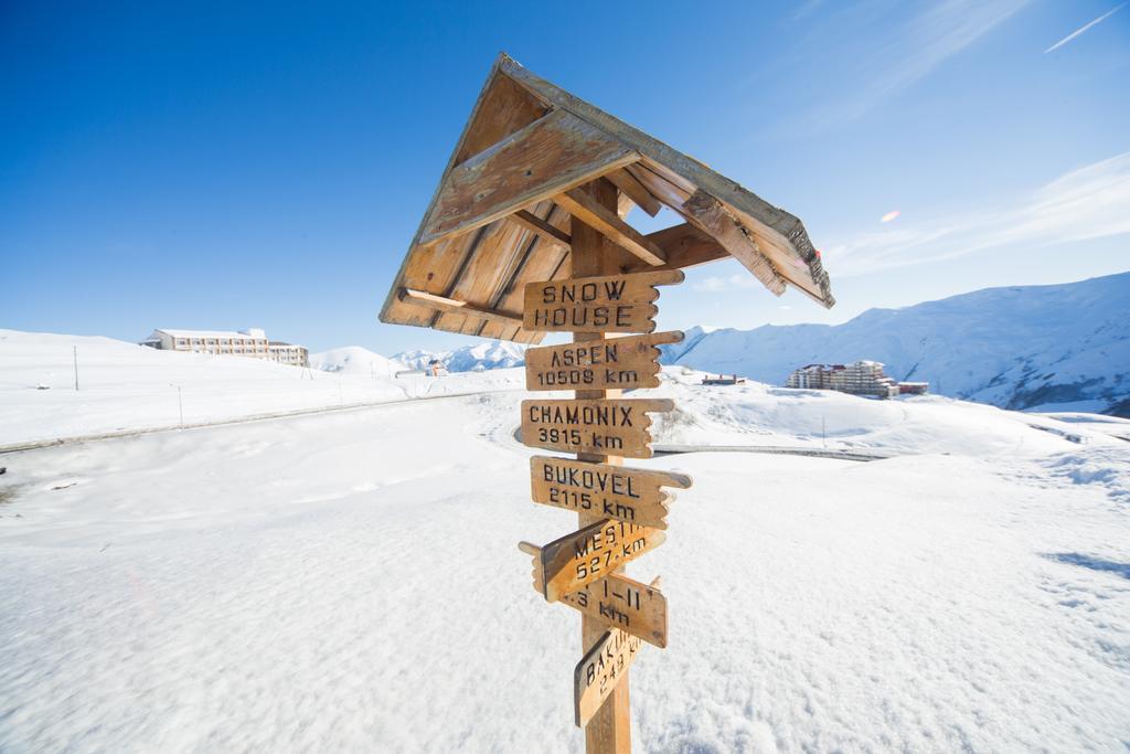 Snow House Hostel Gudauri Εξωτερικό φωτογραφία