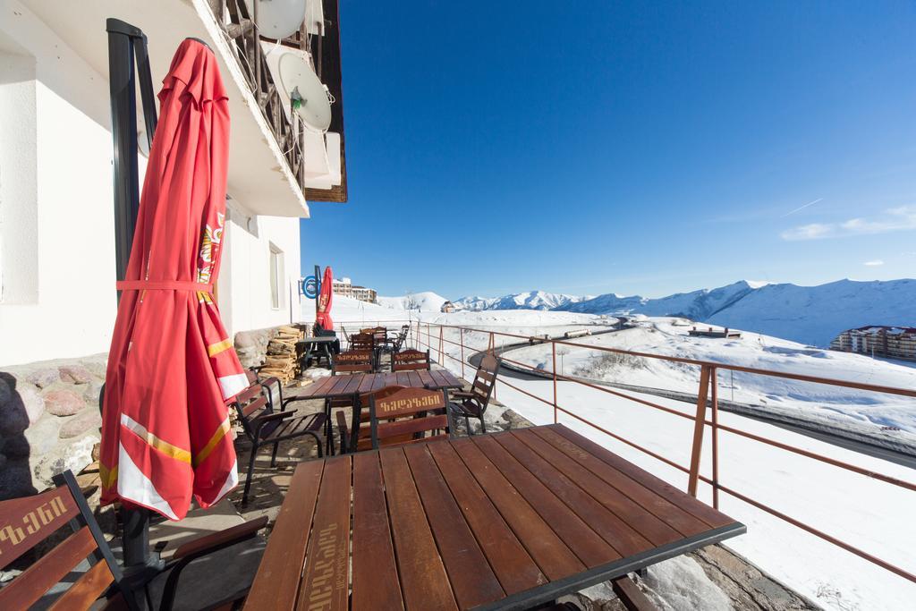 Snow House Hostel Gudauri Εξωτερικό φωτογραφία