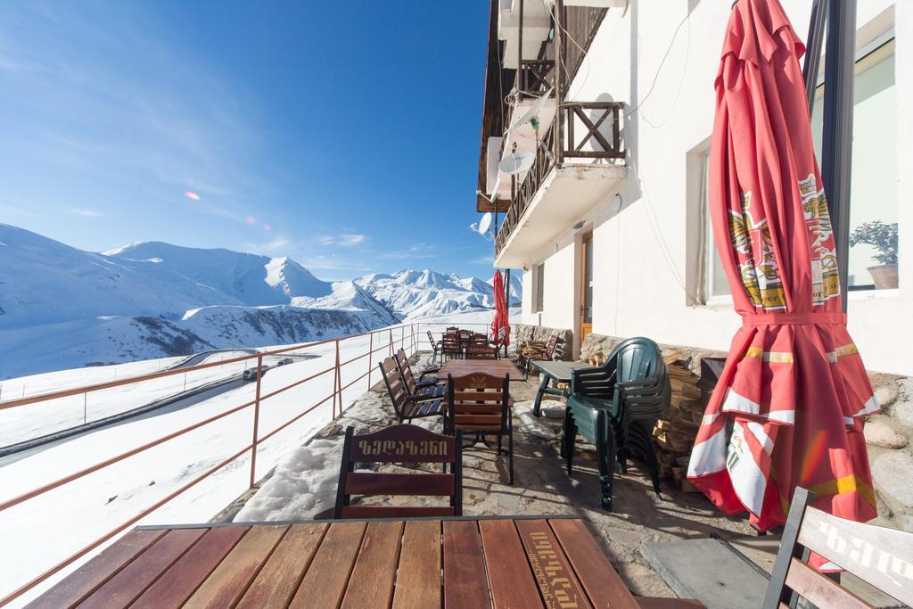 Snow House Hostel Gudauri Εξωτερικό φωτογραφία