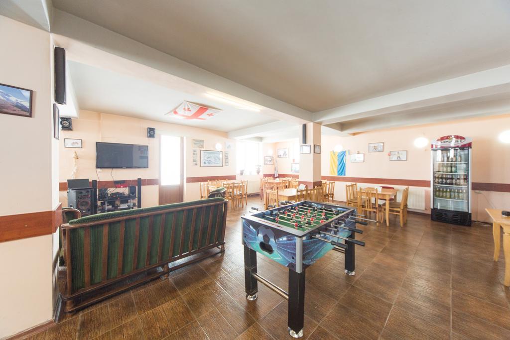 Snow House Hostel Gudauri Εξωτερικό φωτογραφία