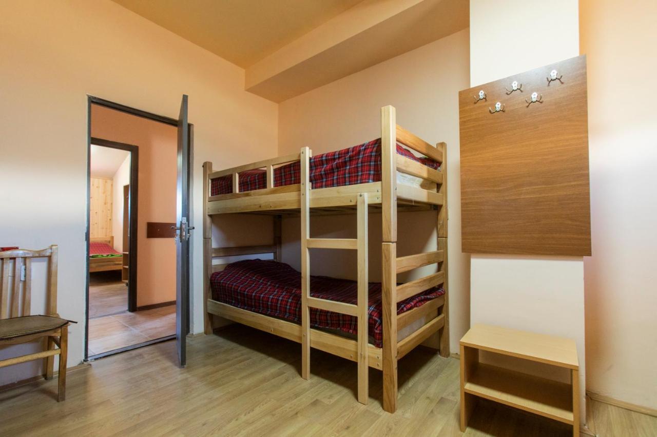 Snow House Hostel Gudauri Εξωτερικό φωτογραφία