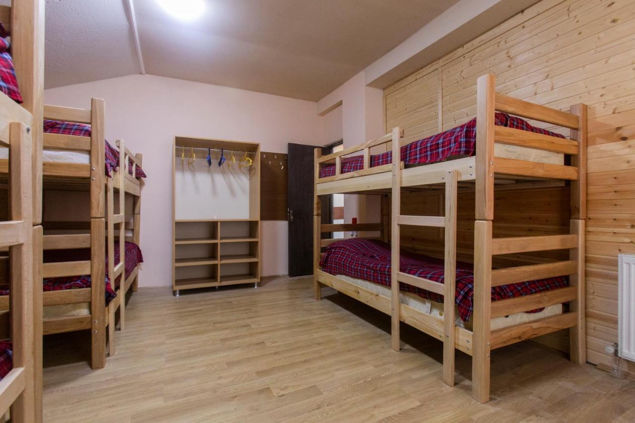 Snow House Hostel Gudauri Εξωτερικό φωτογραφία